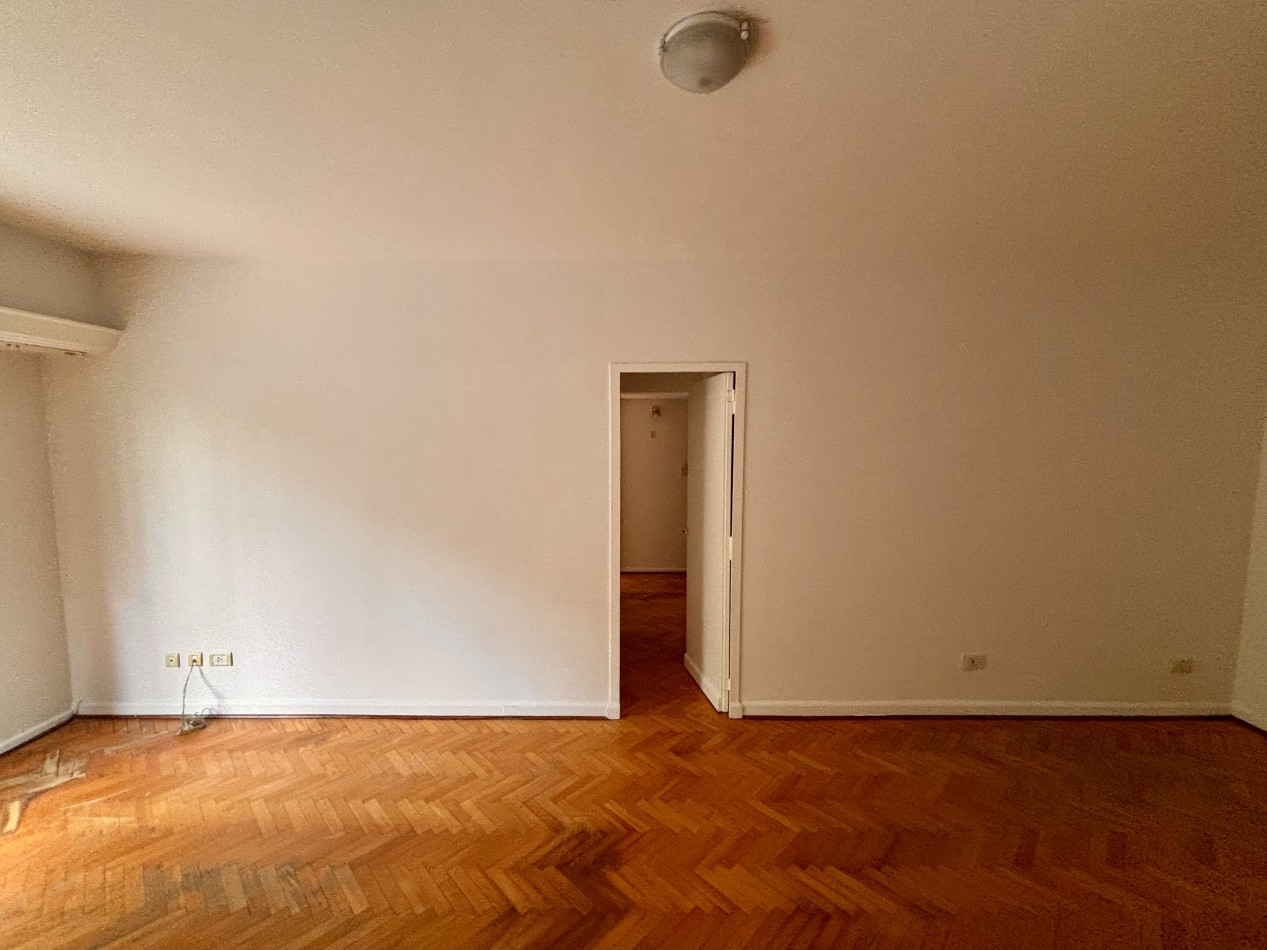 Amplio 4 ambientes + dependencia con balcon al frente - Palermo ¡Ideal para familias!