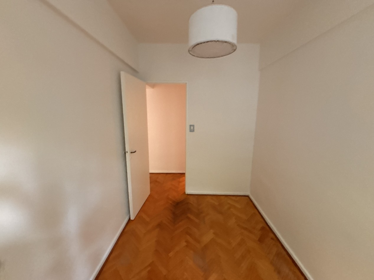 Amplio 4 ambientes + dependencia con balcon al frente - Palermo ¡Ideal para familias!