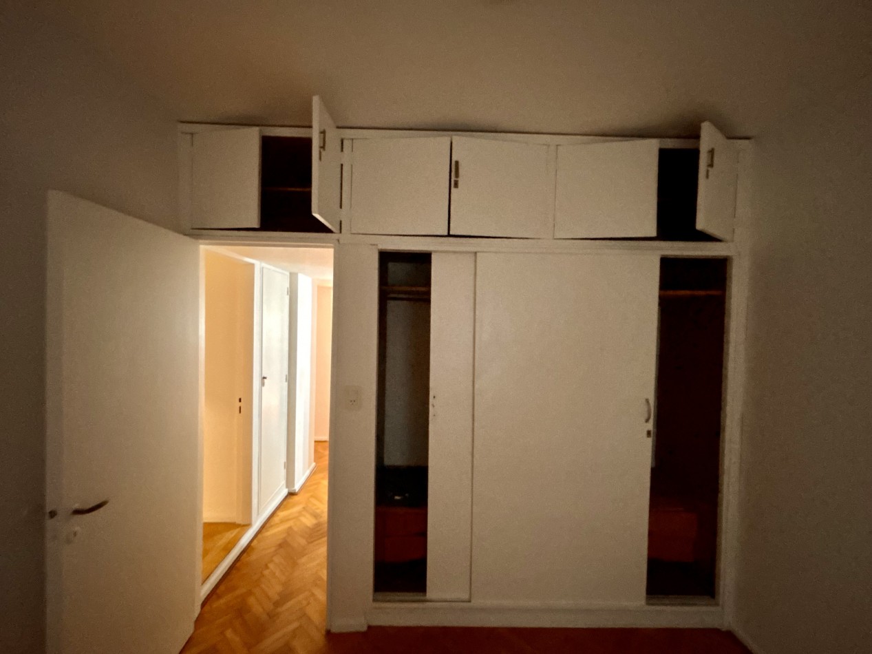 Amplio 4 ambientes + dependencia con balcon al frente - Palermo ¡Ideal para familias!