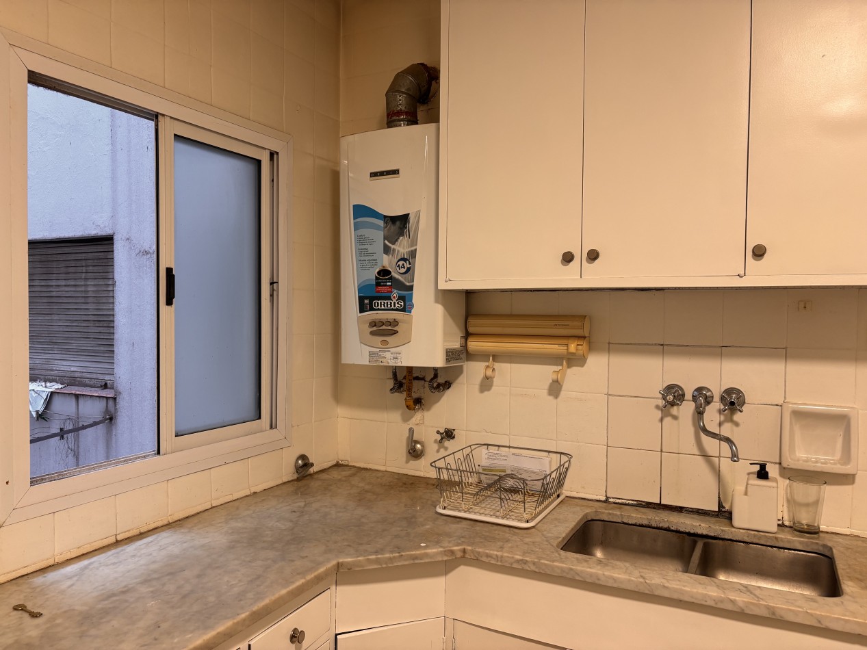 Amplio 4 ambientes + dependencia con balcon al frente - Palermo ¡Ideal para familias!