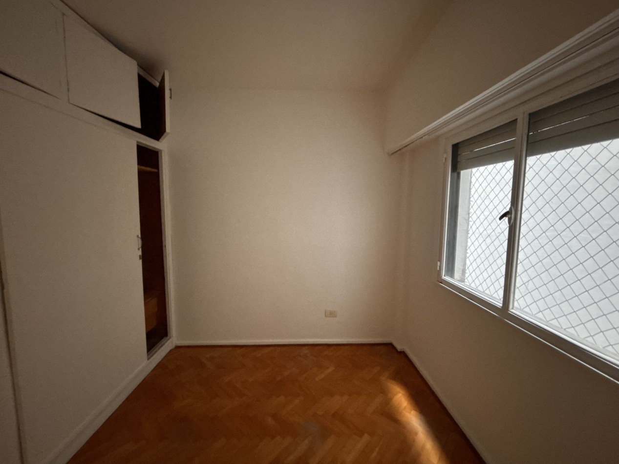 Amplio 4 ambientes + dependencia con balcon al frente - Palermo ¡Ideal para familias!