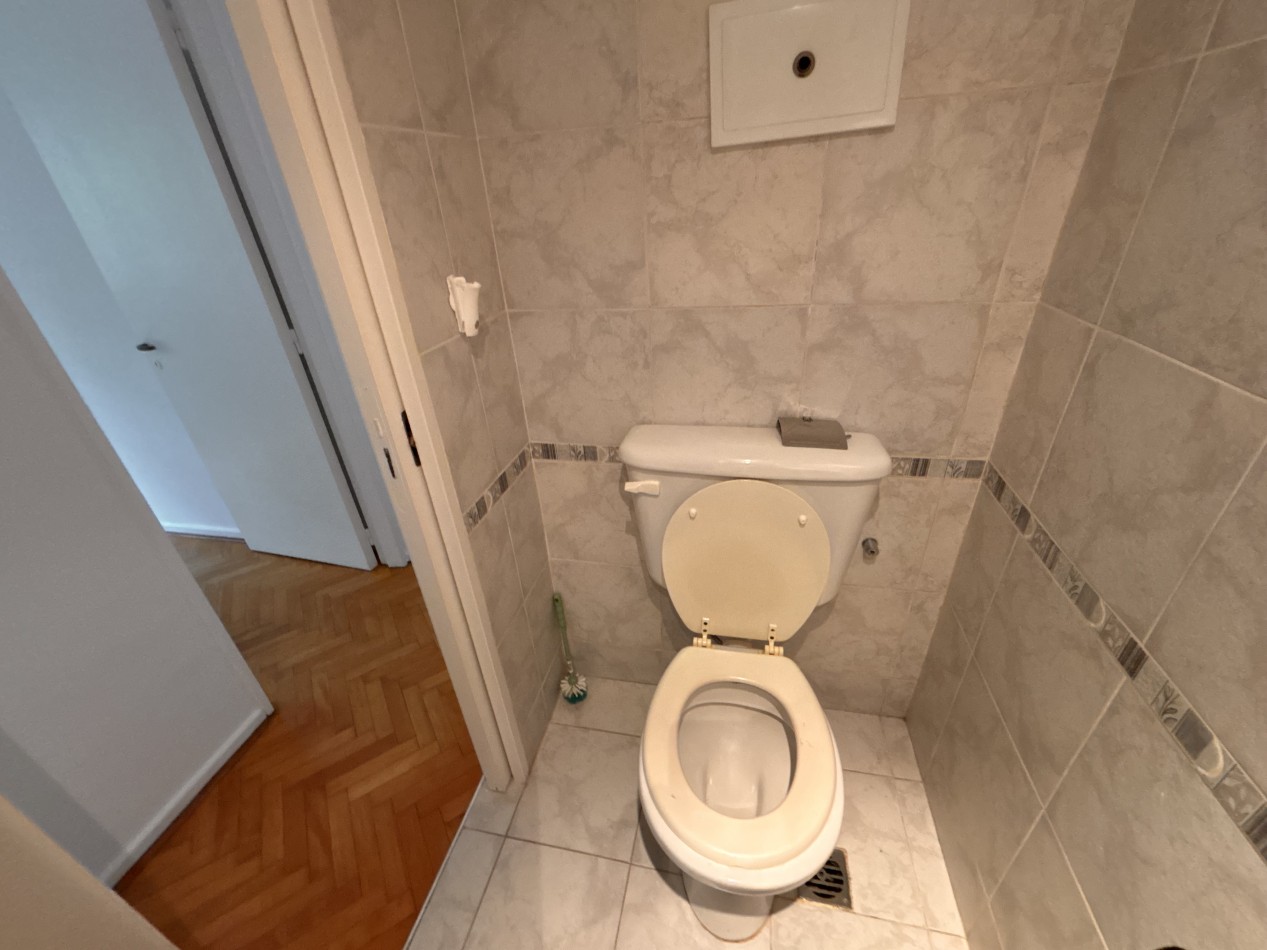 Amplio 4 ambientes + dependencia con balcon al frente - Palermo ¡Ideal para familias!