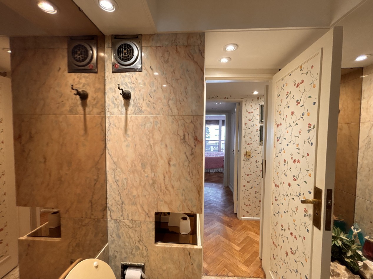 Sofisticado Departamento de 4 Amb. en Venta y Alquiler - Ubicacion Privilegiada