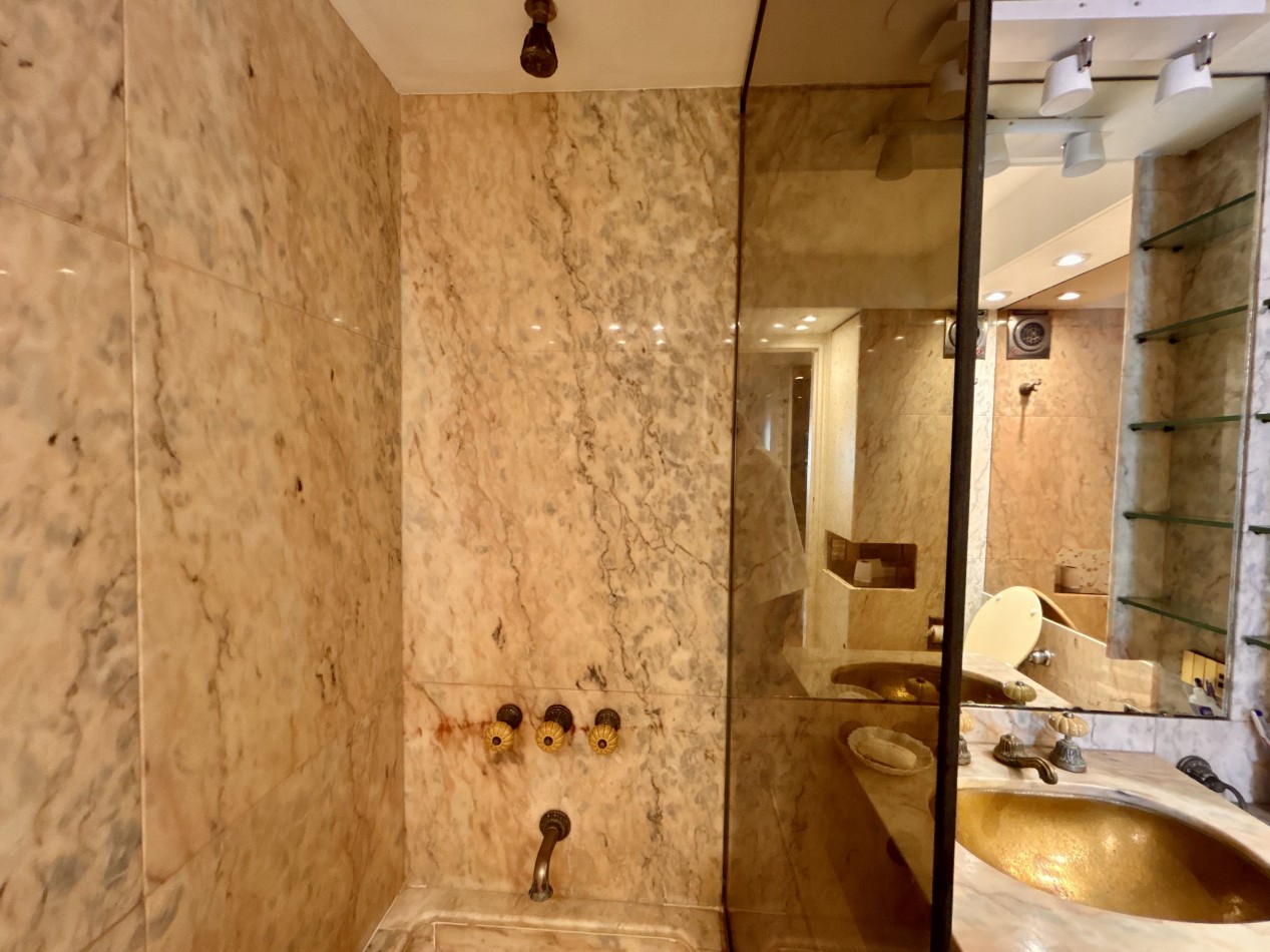 Sofisticado Departamento de 4 Amb. en Venta y Alquiler - Ubicacion Privilegiada