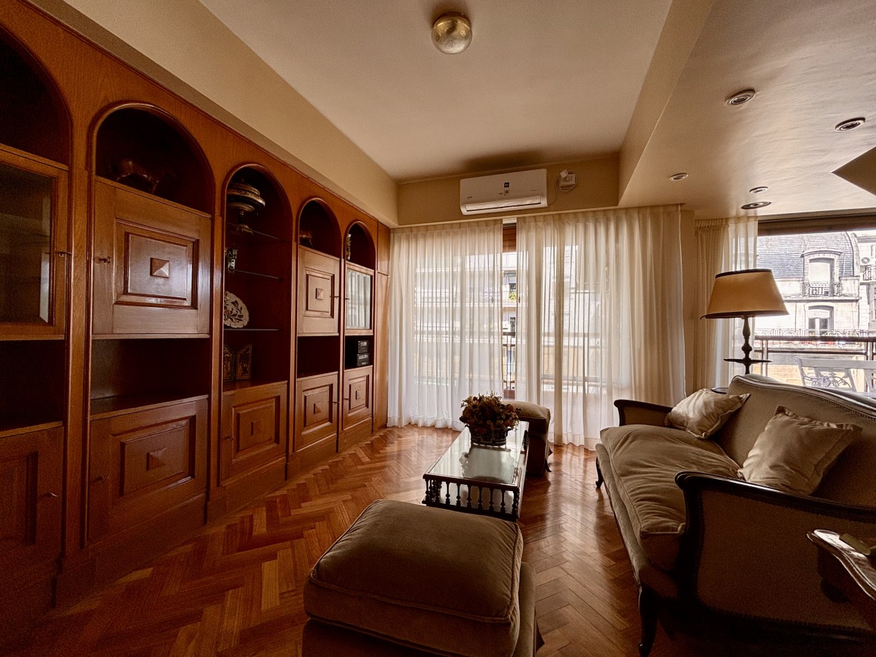 Sofisticado Departamento de 4 Amb. en Venta y Alquiler - Ubicacion Privilegiada