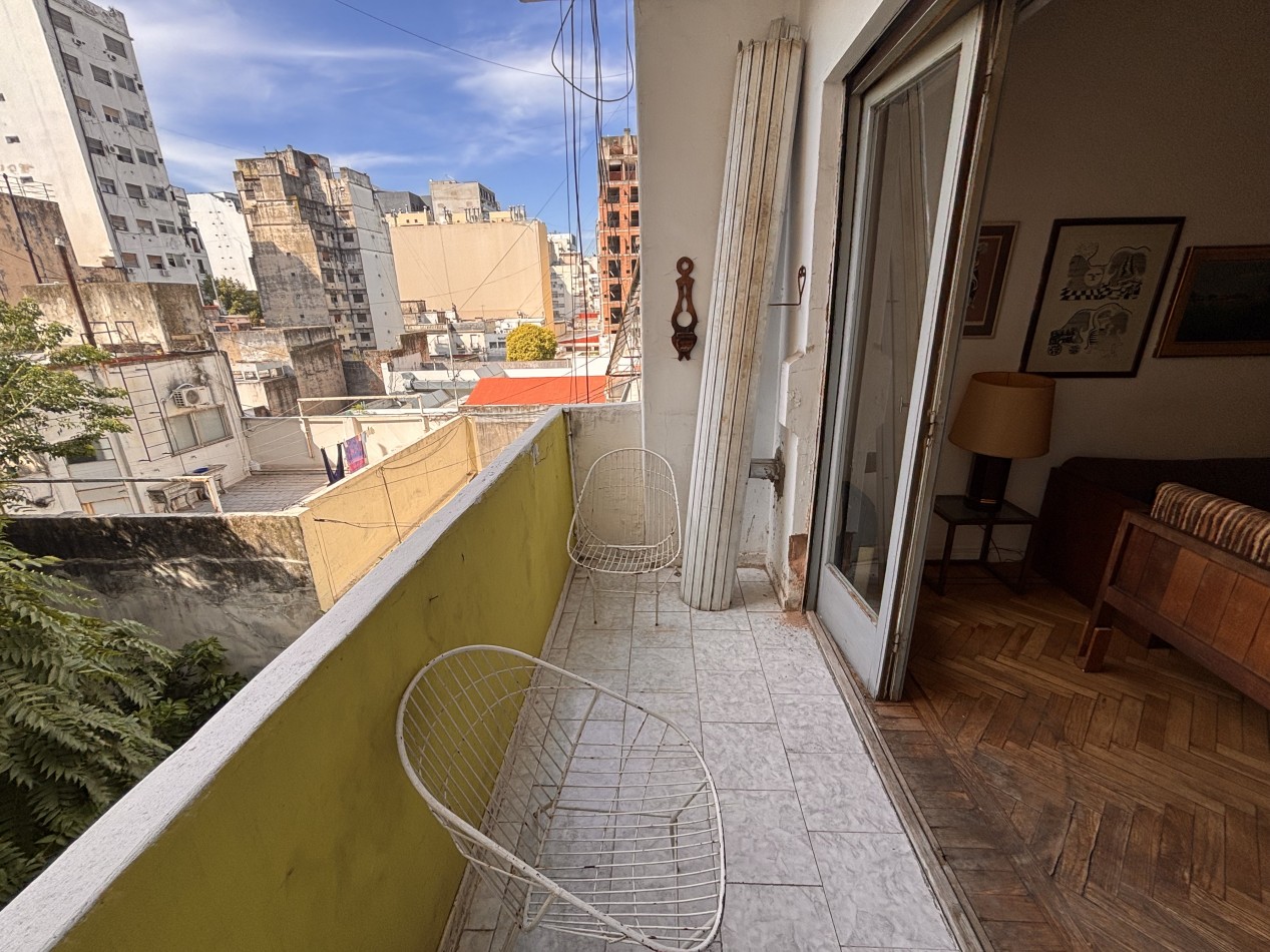 3 ambientes + dependencia con balcon, IDEAL PARA FLIPPING - 80m2 tot.