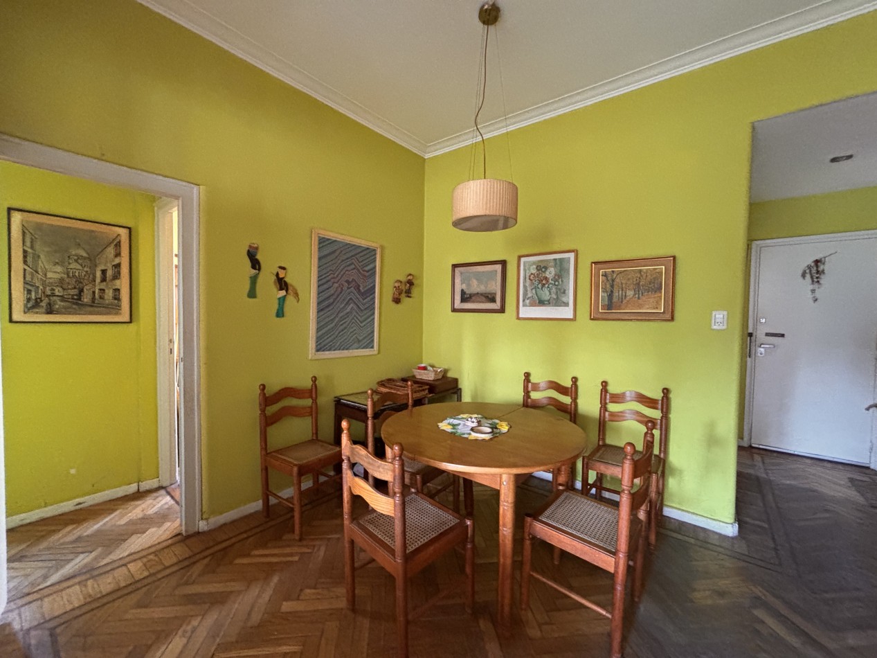 3 ambientes + dependencia con balcon, IDEAL PARA FLIPPING - 80m2 tot.
