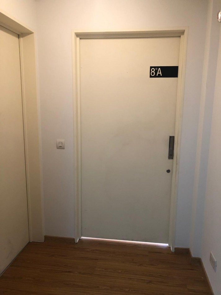 2 ambientes al frente con balcon cochera y toilette