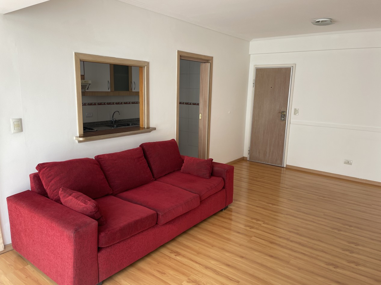 Luminoso y amplio 2 ambientes al contrafrente 