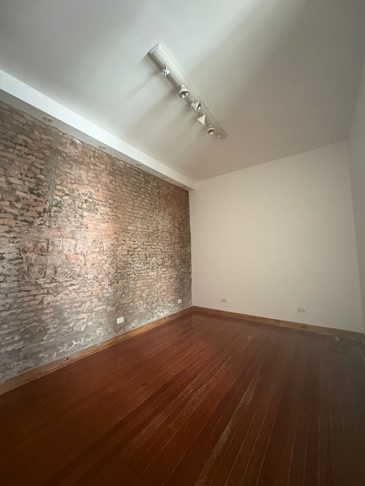 PH de dos ambientes en planta baja