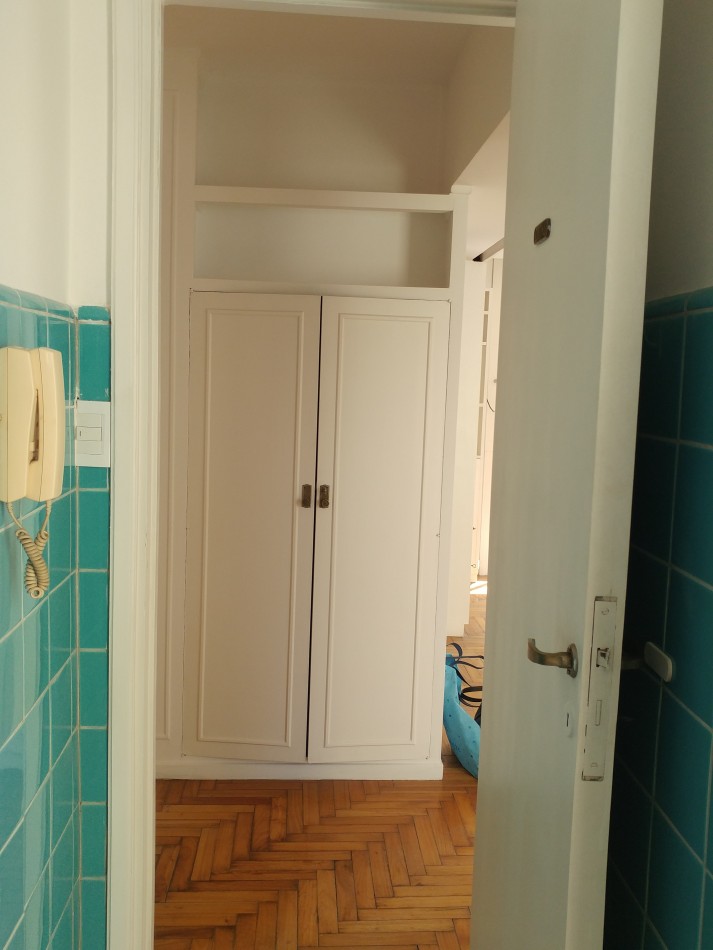 Hermoso y luminoso 2 ambientes con dos balcones 