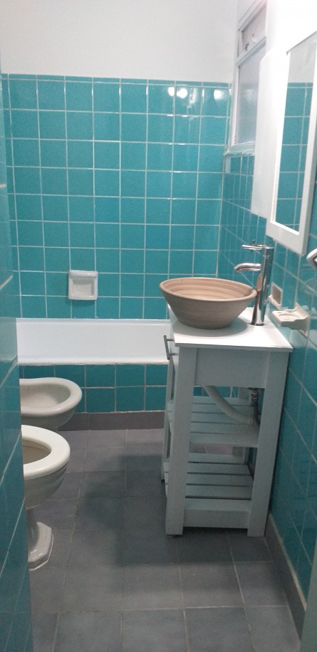 Hermoso y luminoso 2 ambientes con dos balcones 