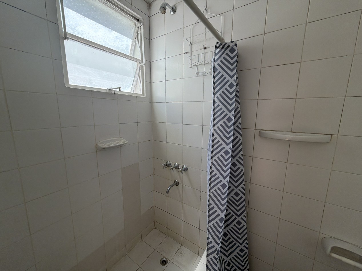 Monoambiente al contrafrente en excelente ubicacion