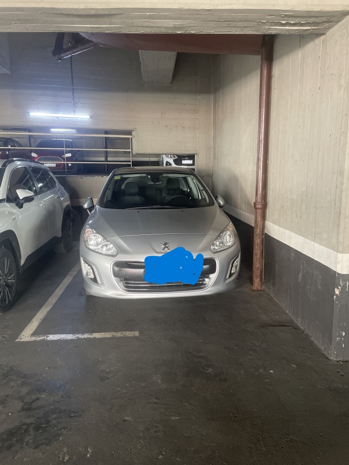 Cochera en excelente ubicacion 