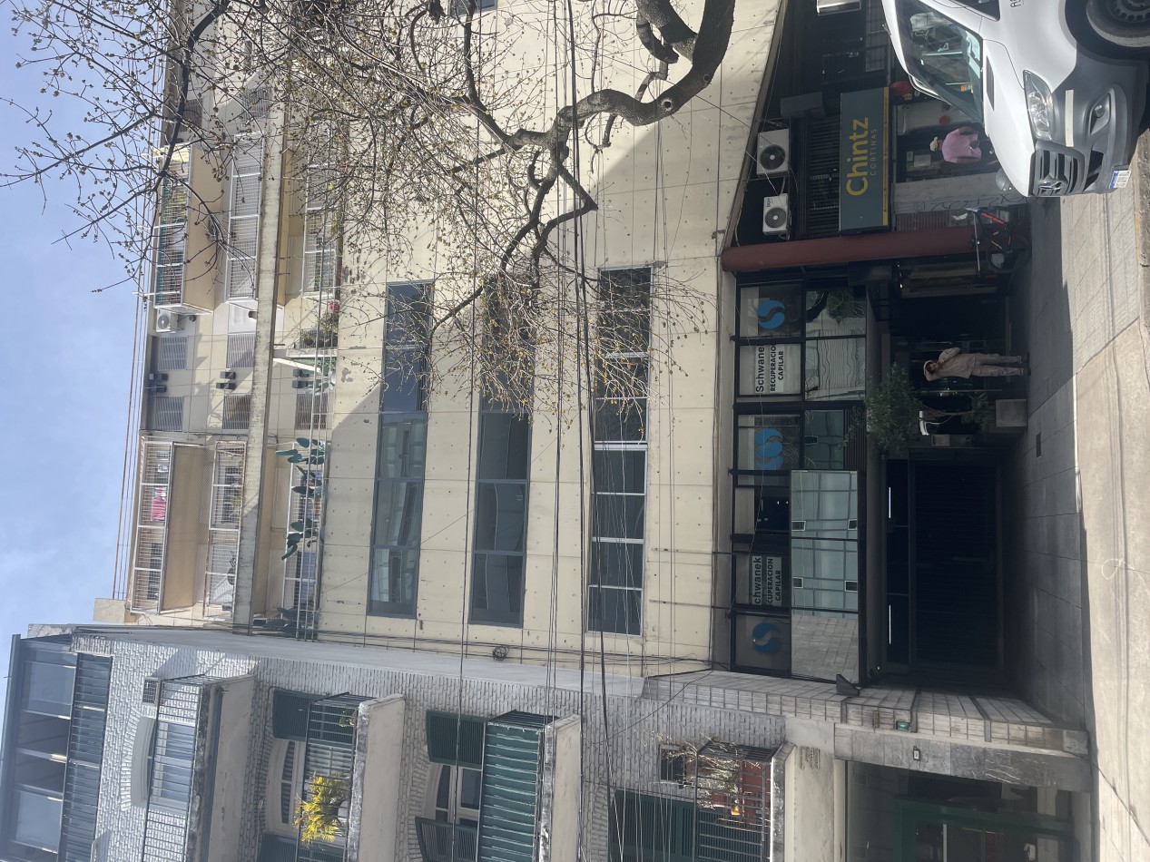 Cochera en excelente ubicacion 