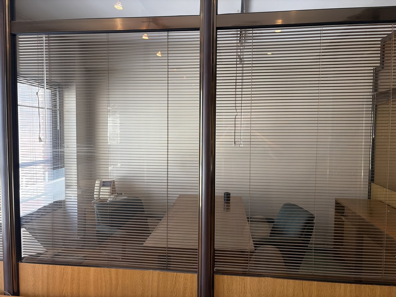 Hermosa y muy funcional oficina en venta 