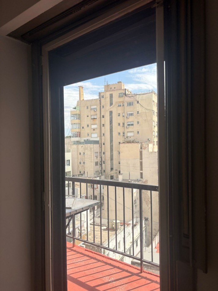 2 ambientes con Cochera piso 10 