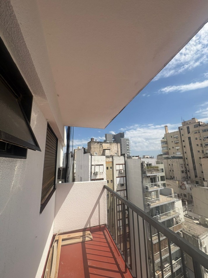 2 ambientes con Cochera piso 10 