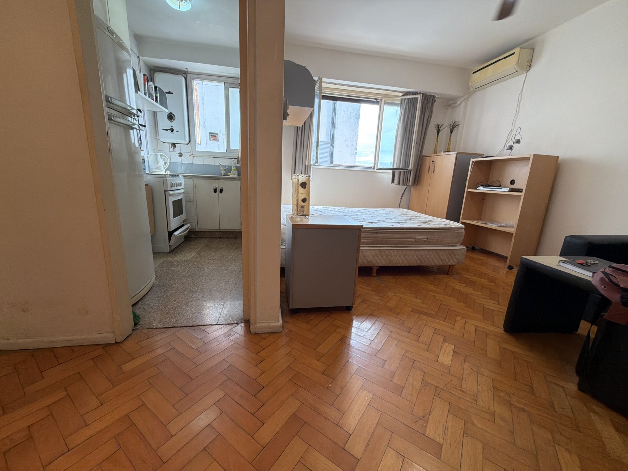 Monoambiente luminoso en muy buena ubicacion 