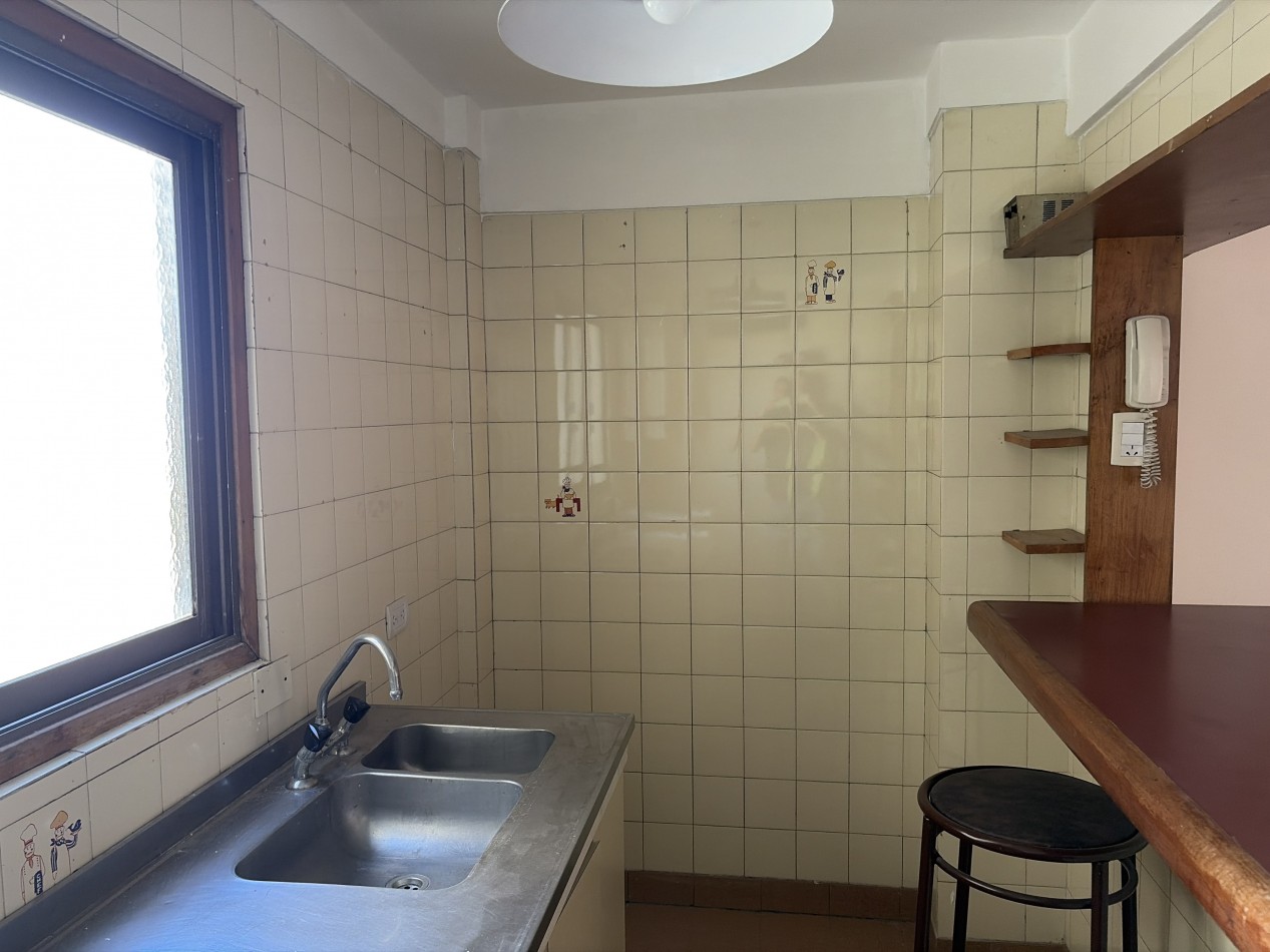 Luminoso y comodo 2 ambientes en venta 