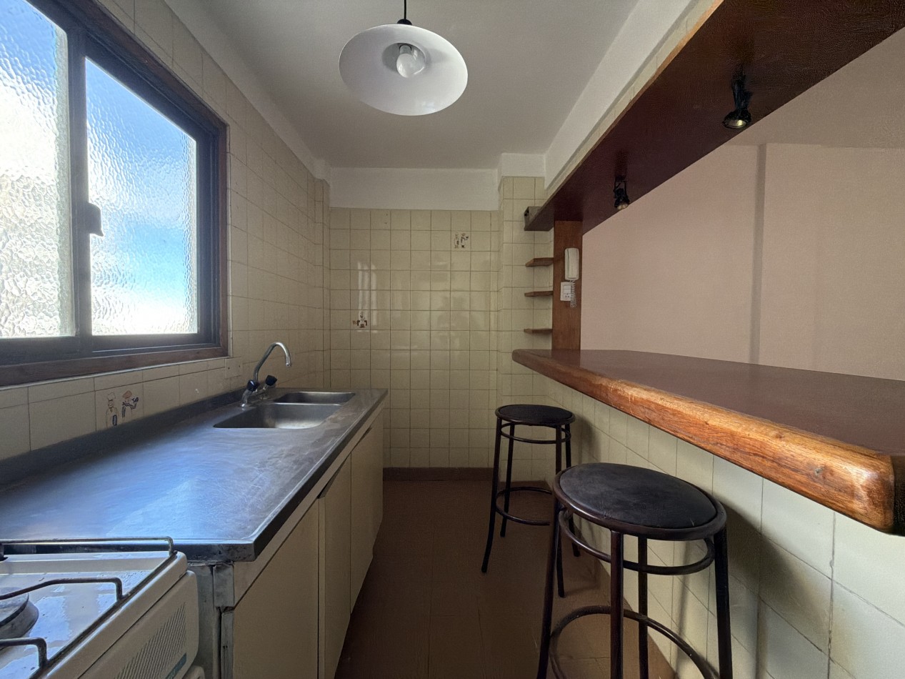 Luminoso y comodo 2 ambientes en venta 