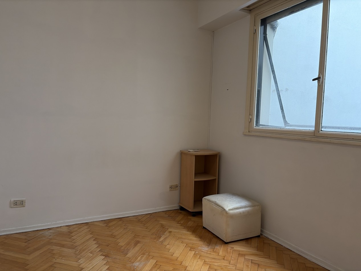 2 ambientes luminoso muy bien ubicados 