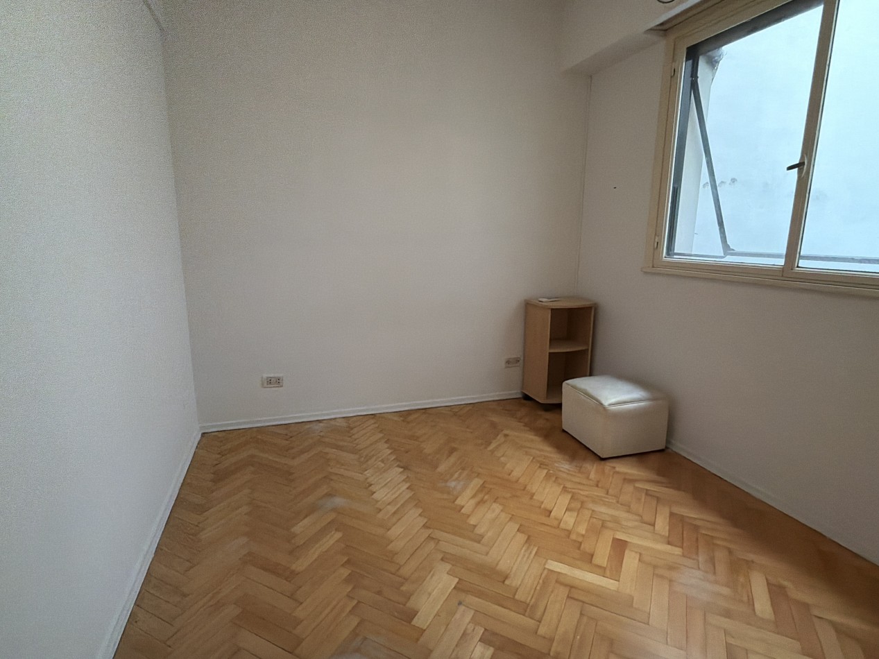 2 ambientes luminoso muy bien ubicados 