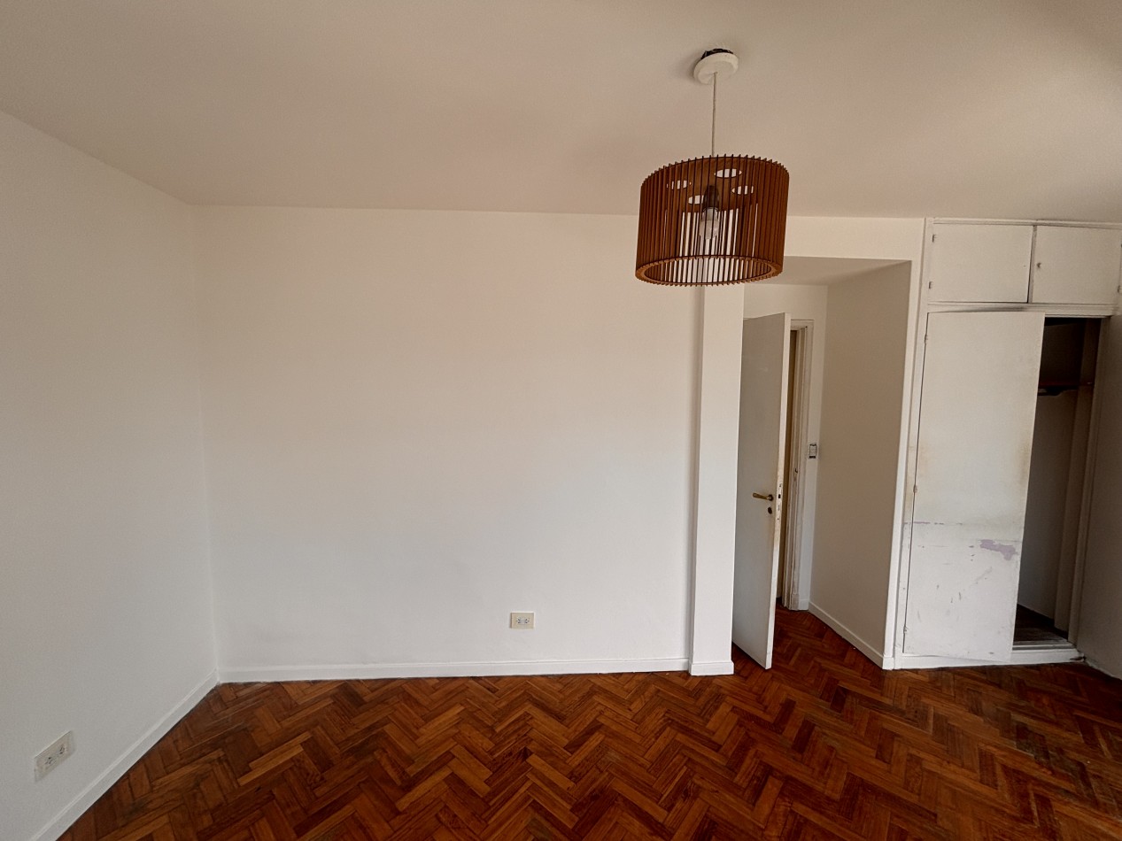 3 ambientes con balcon terraza luz y sol 