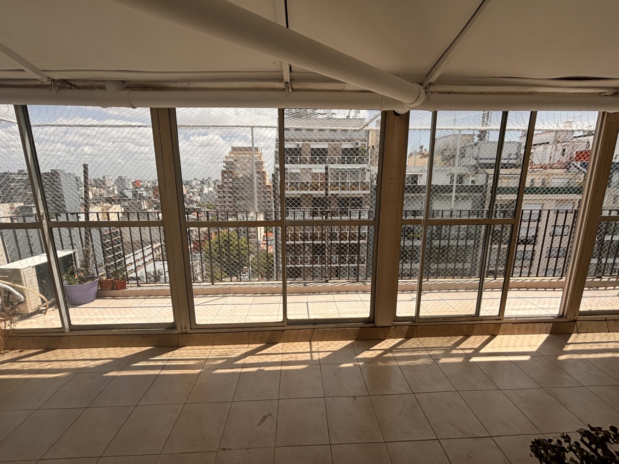 3 ambientes con balcon terraza luz y sol 
