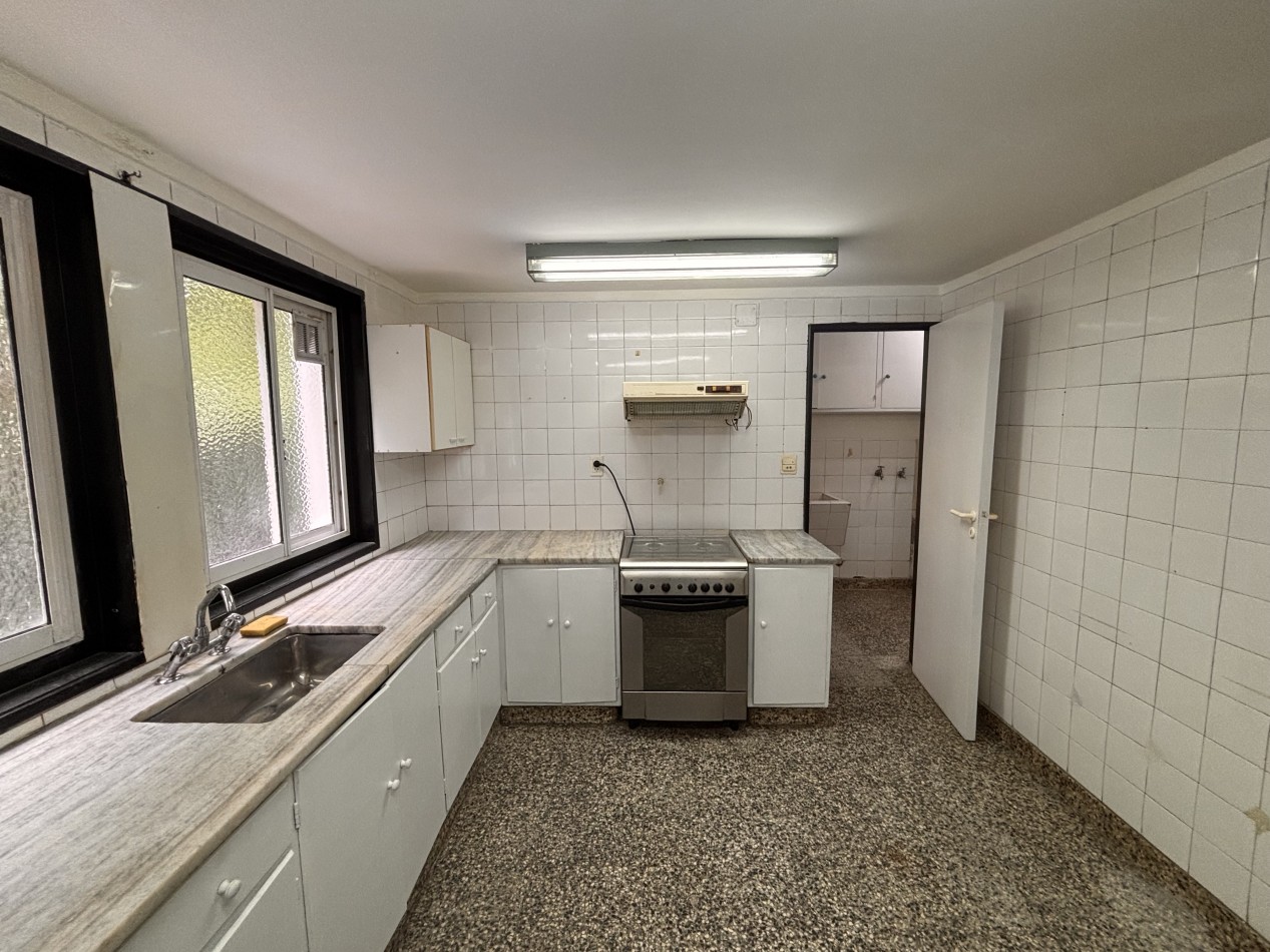 3 ambientes con dependencia 