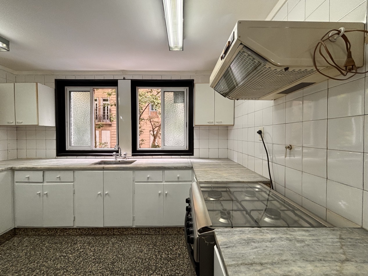 3 ambientes con dependencia 