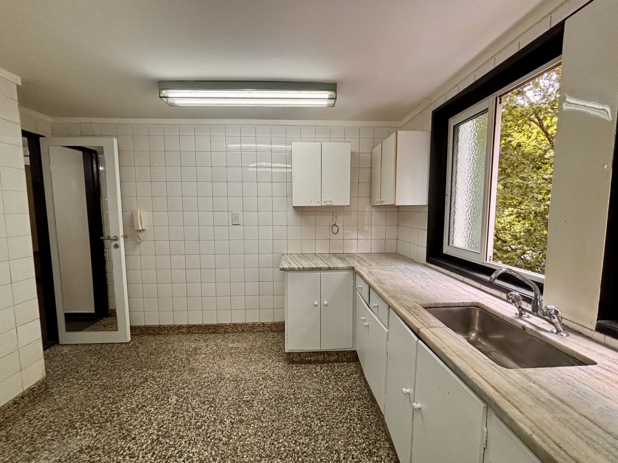 3 ambientes con dependencia 