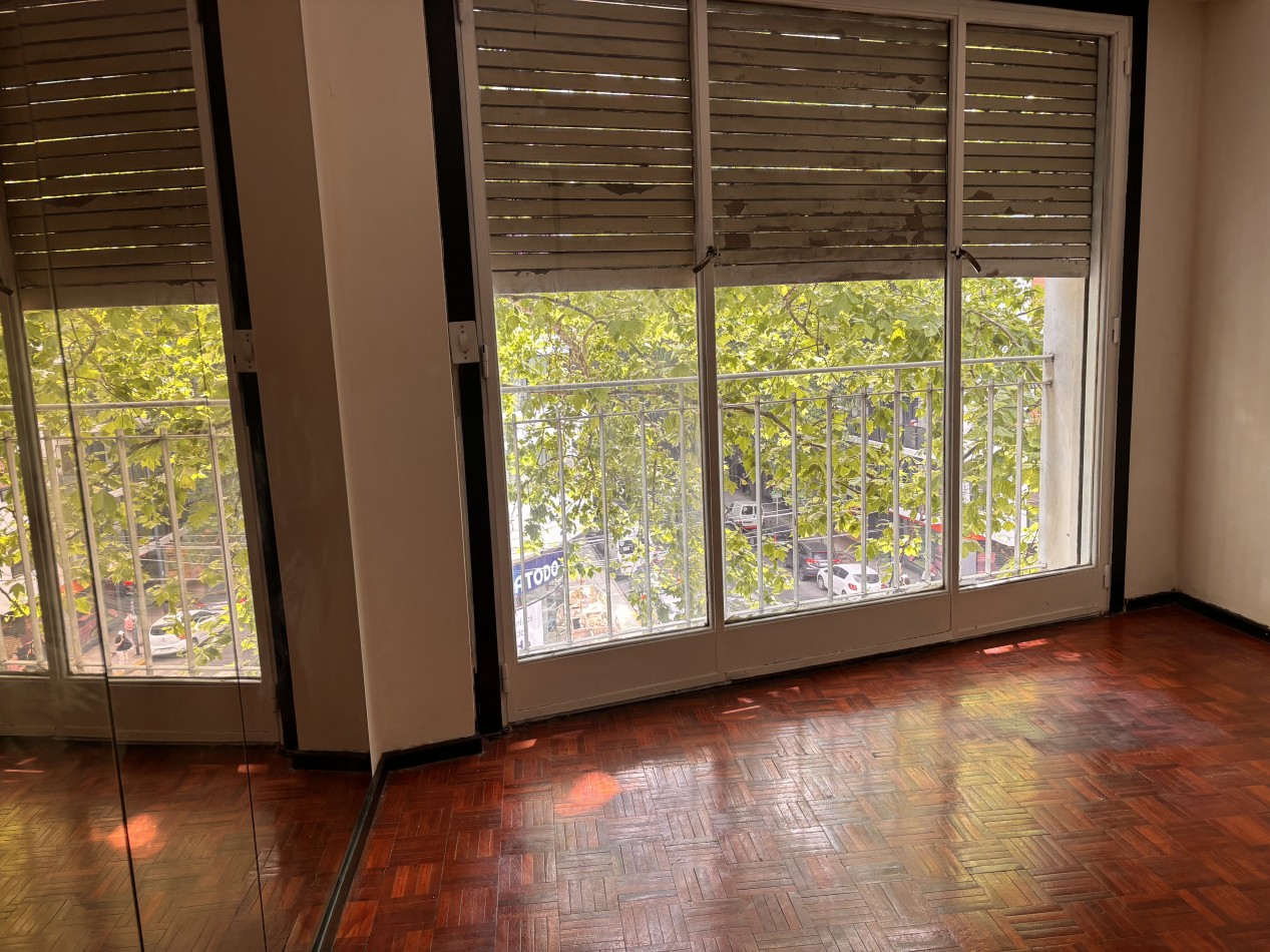 3 ambientes con dependencia 