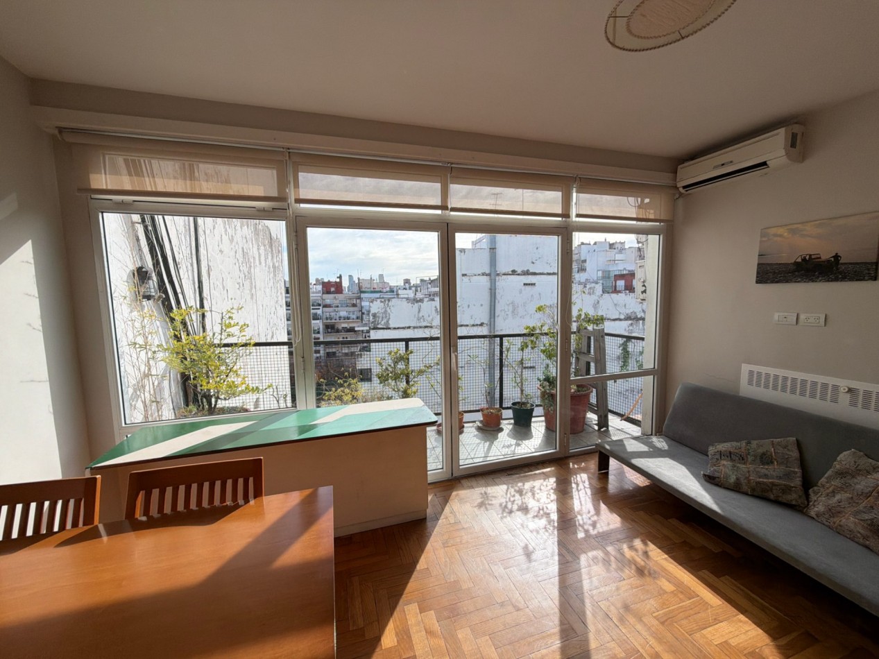 3 ambientes con balcon al contrafrente 