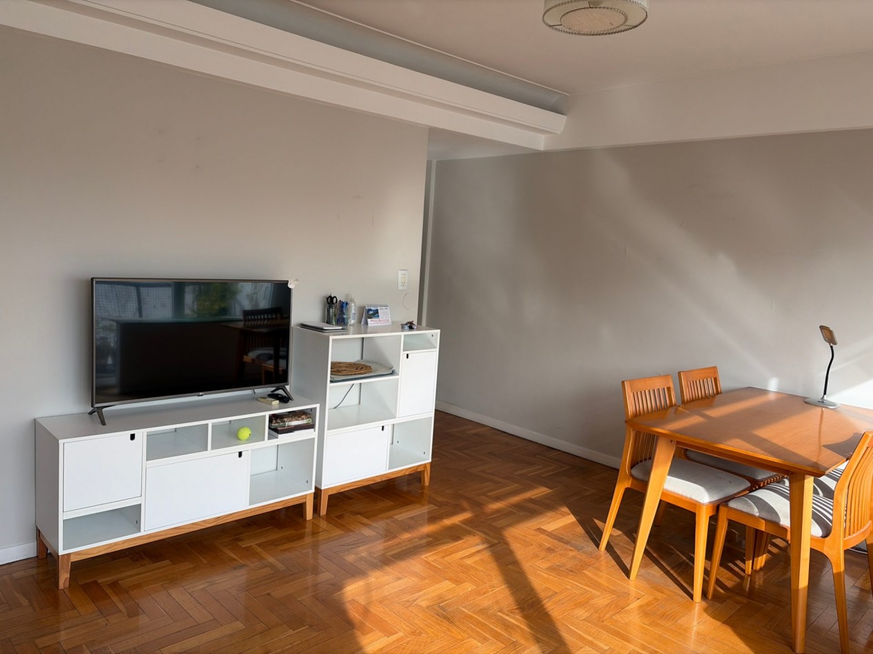 3 ambientes con balcon al contrafrente 