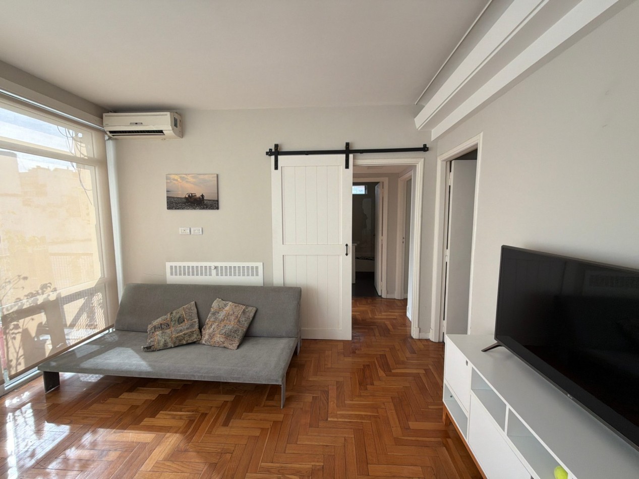 3 ambientes con balcon al contrafrente 