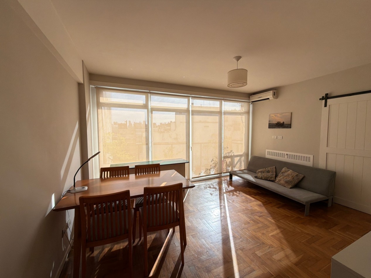 3 ambientes con balcon al contrafrente 