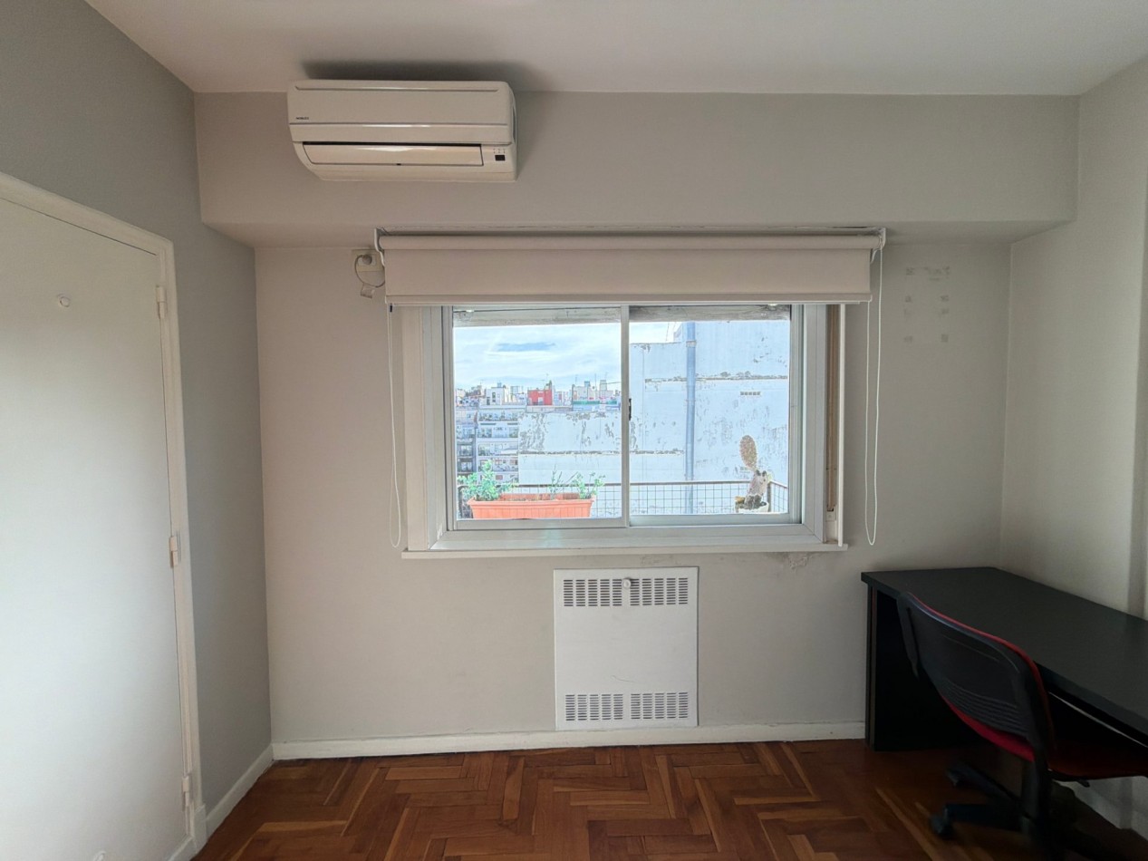 3 ambientes con balcon al contrafrente 
