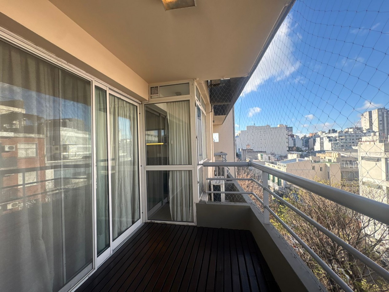 2 ambientes con balcon baño y toilette 