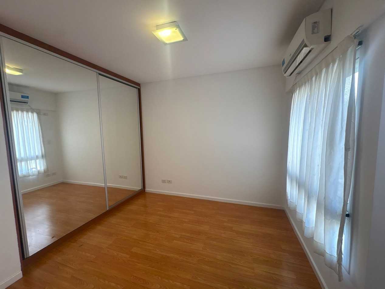 2 ambientes con balcon baño y toilette 