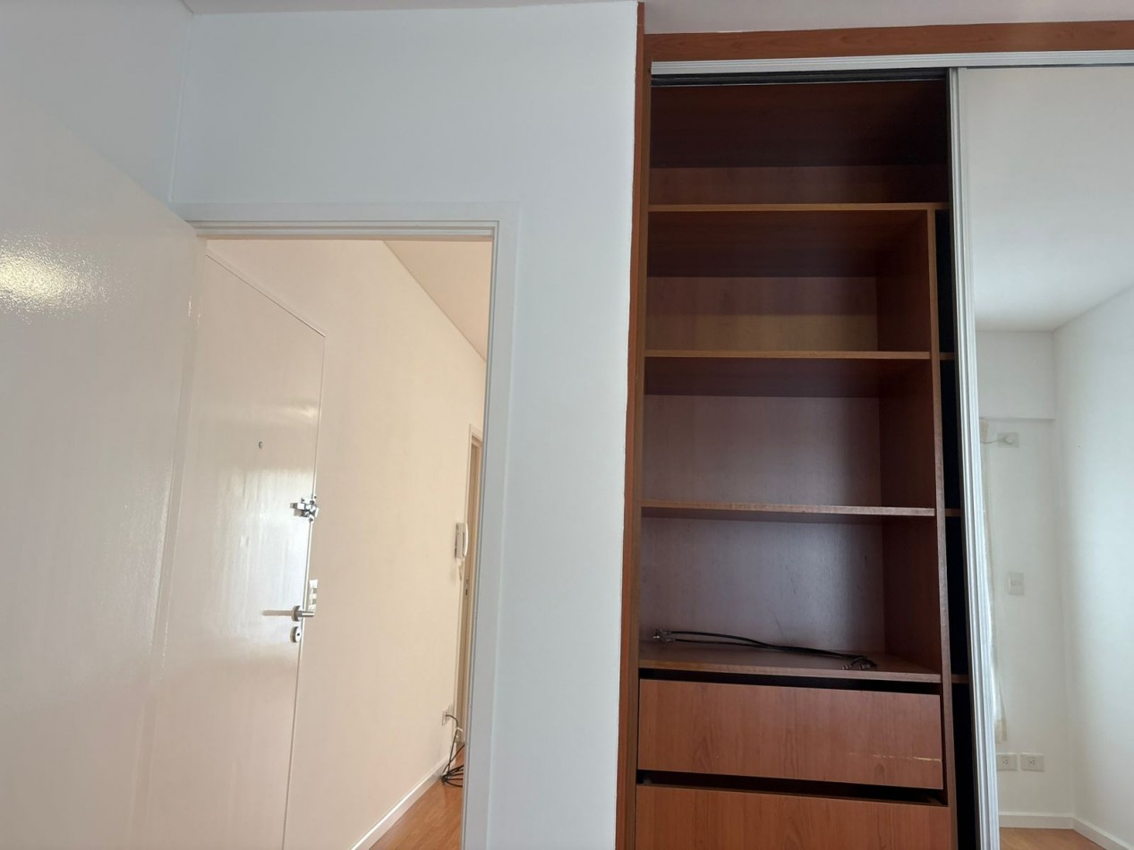 2 ambientes con balcon baño y toilette 