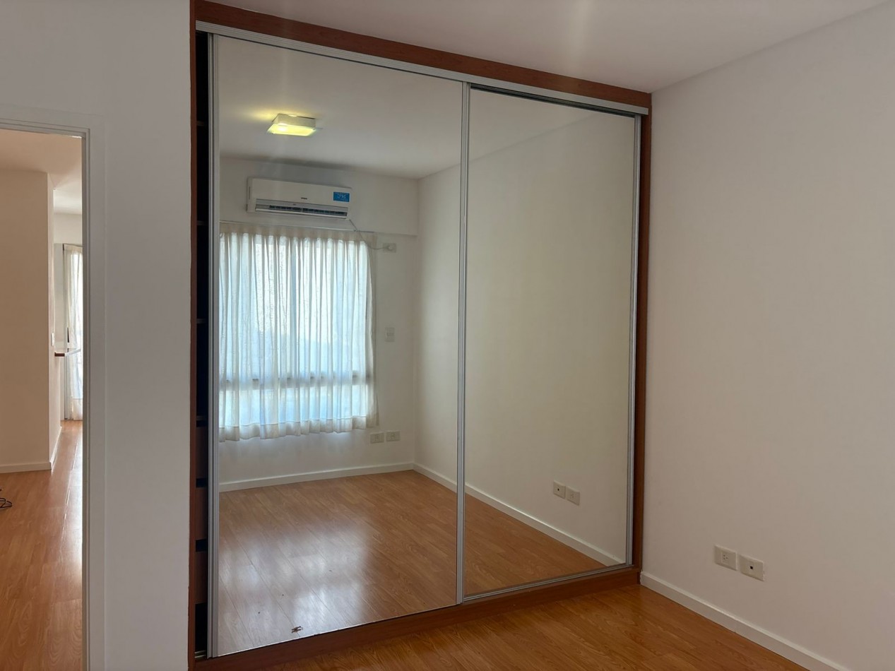 2 ambientes con balcon baño y toilette 
