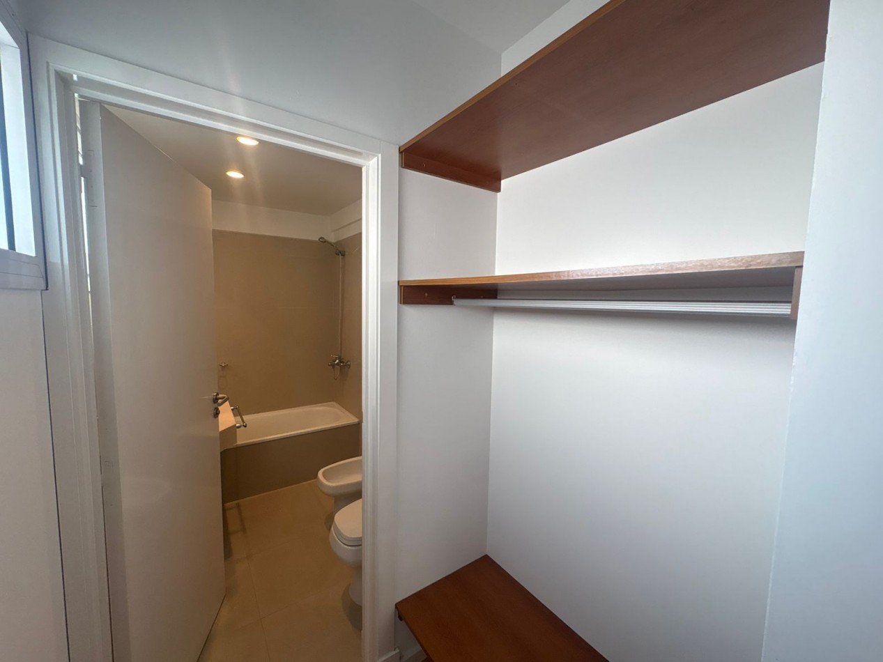 2 ambientes con balcon baño y toilette 