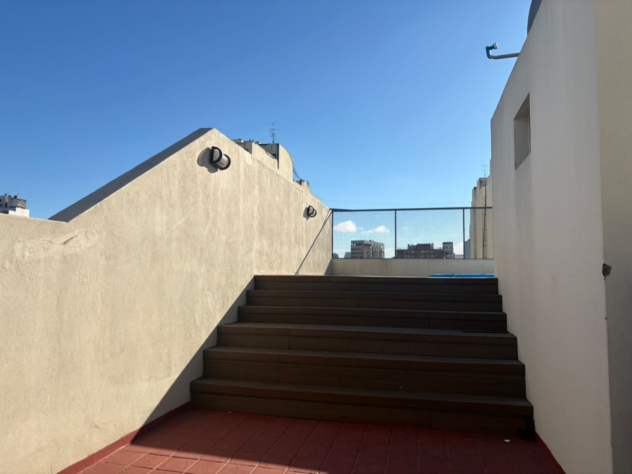 2 ambientes con balcon baño y toilette 