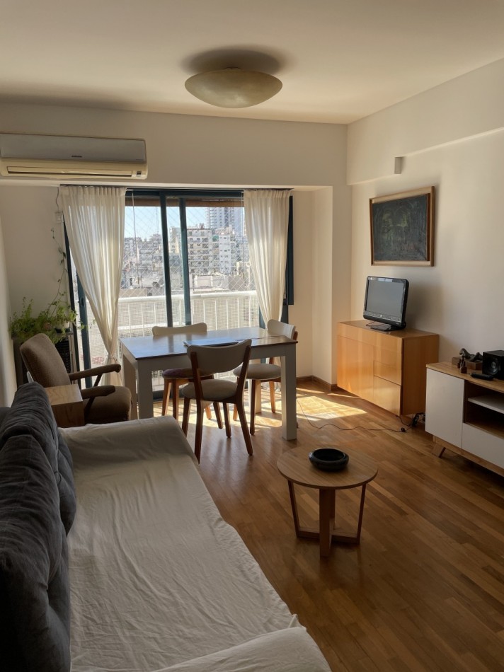 excelente 3 ambientes vista abierta con balcon