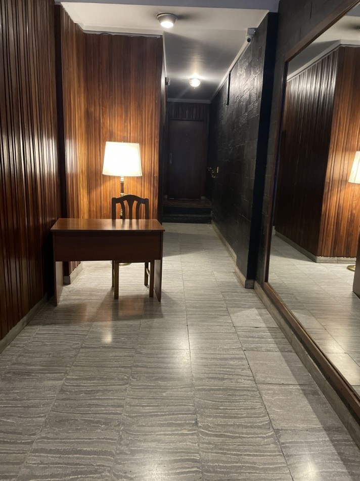 3 ambientes con balcon terraza al frente