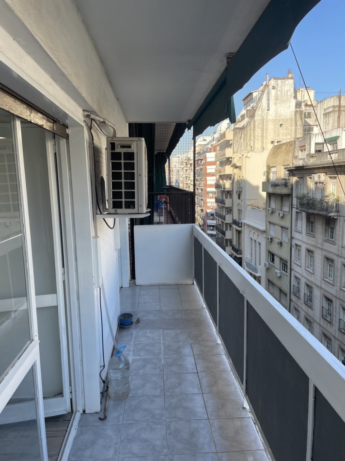 2 AMBIENTES AL FRENTE CON BALCON