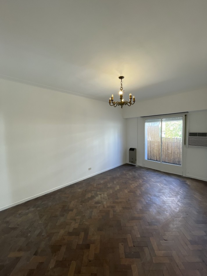 3 ambientes bajas expensas con balcon 