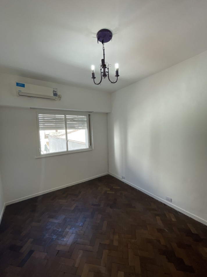 3 ambientes bajas expensas con balcon 