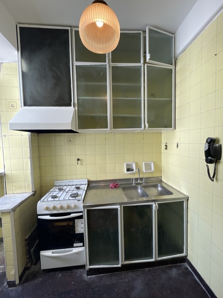 3 ambientes bajas expensas con balcon 